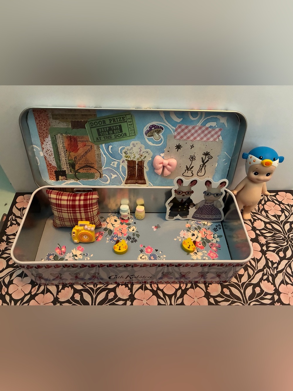 Handmade sonny angel bed trinket tin <3